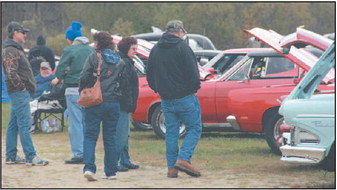 Dundee Fall Color Car  and Craft Show