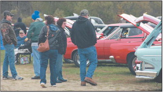 Dundee Fall Color Car  and Craft Show