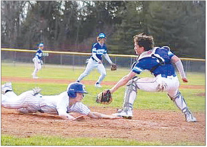 Campbellsport Baseball with Close Losses