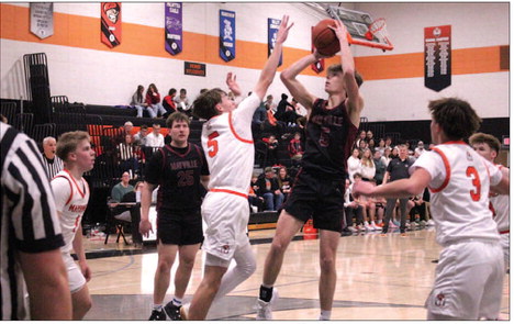 Horicon Boys Basketball  Defeats Mayville in  Tightly-Contested Game