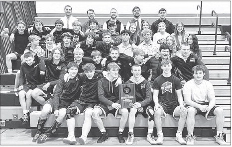 Kewaskum Wrestling Returning to  Team State, Six to Individual State